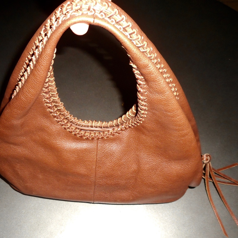 Banana Republic satchel with 3 compartments